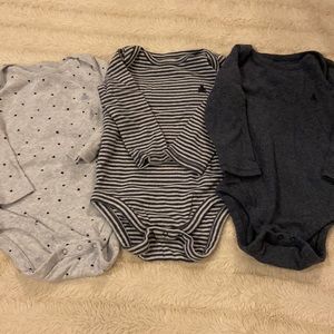 Baby Gap Onsies set